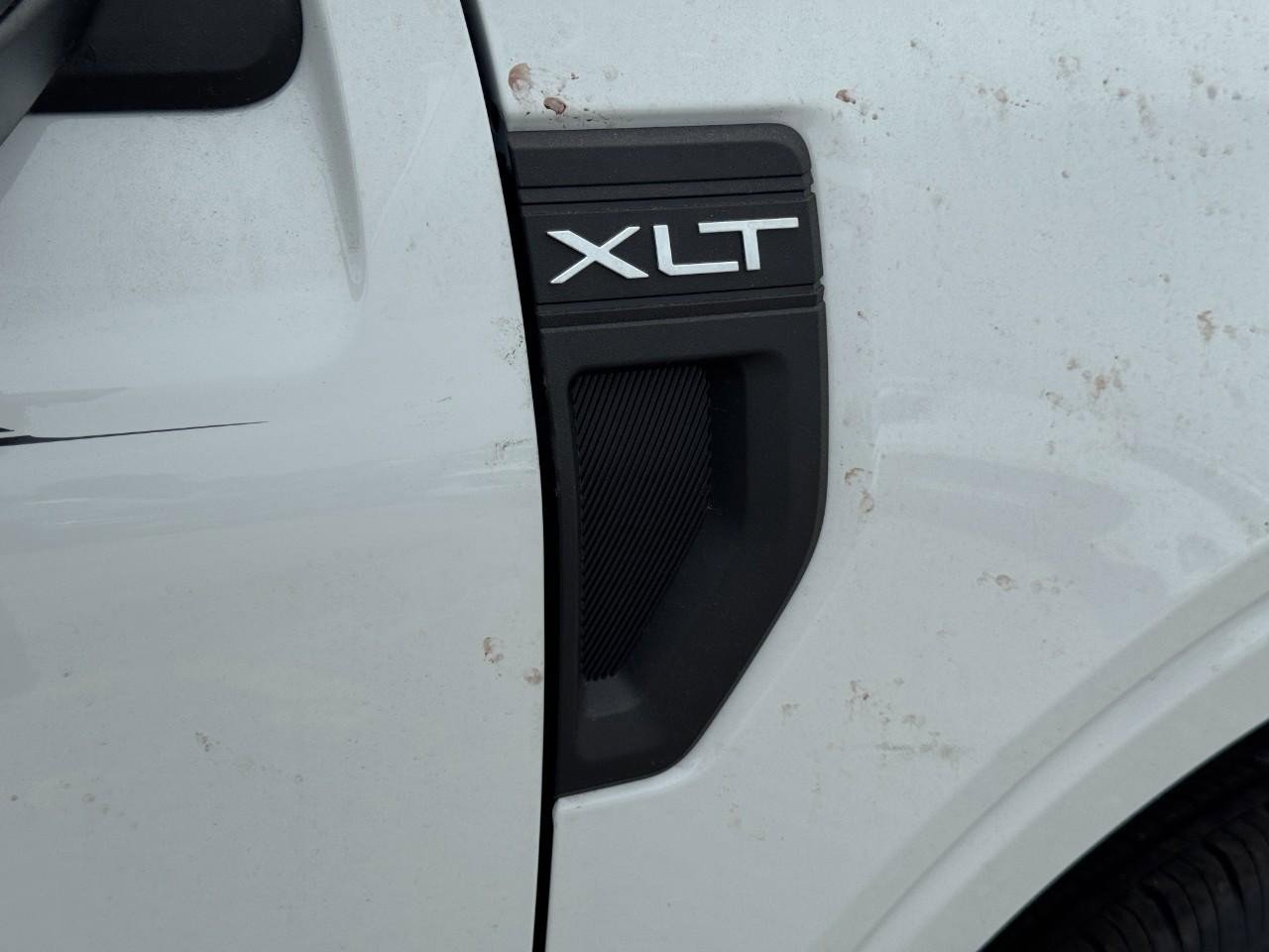 New 2025 Ford Maverick XLT w/ XLT Luxury Package image 11