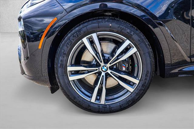 Used 2027 BMW X7 xDrive40i w/ Executive Package AWD/4WD image 9