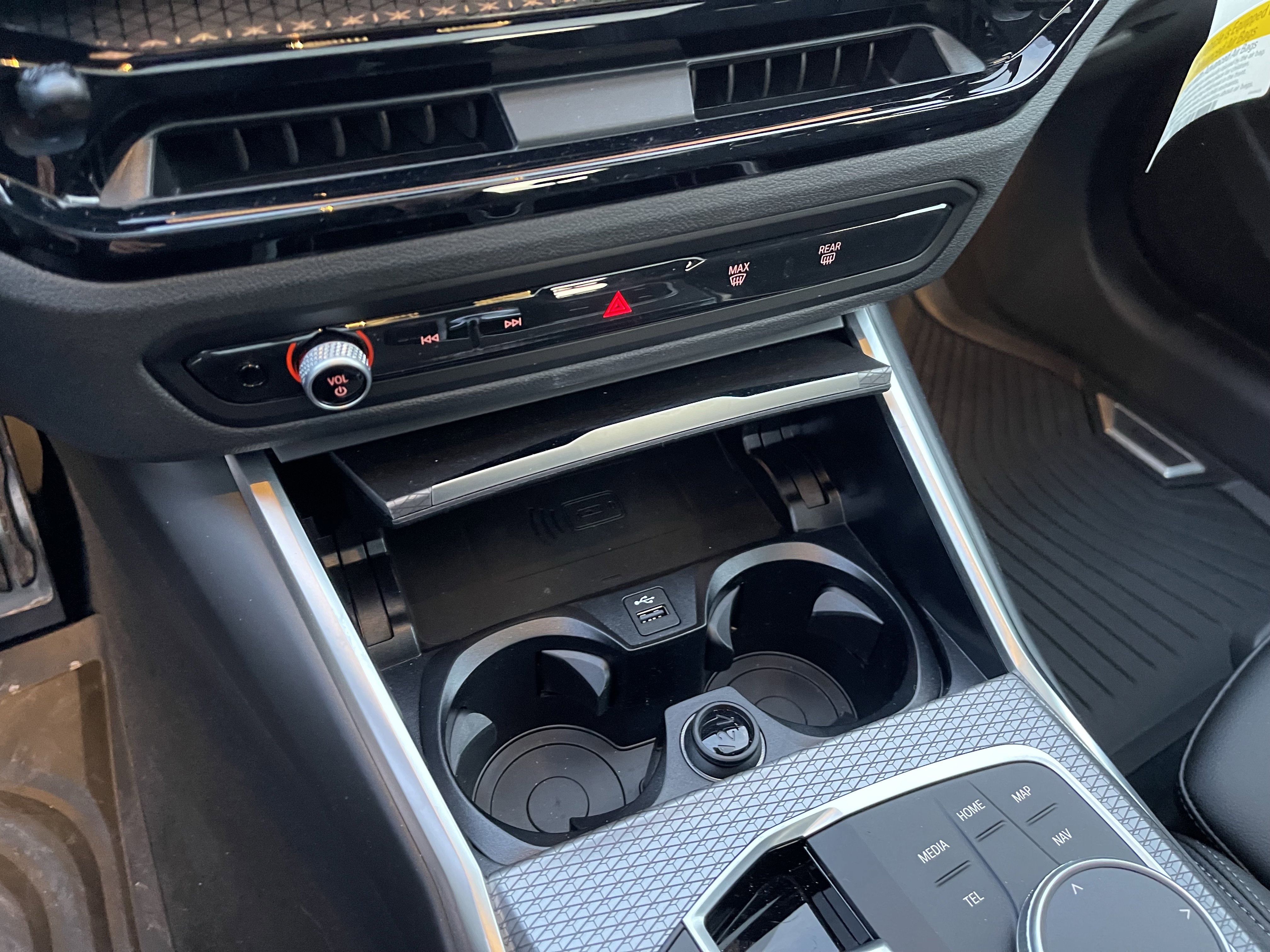 Used 2026 BMW 330i xDrive Sedan w/ M Sport Package image 14