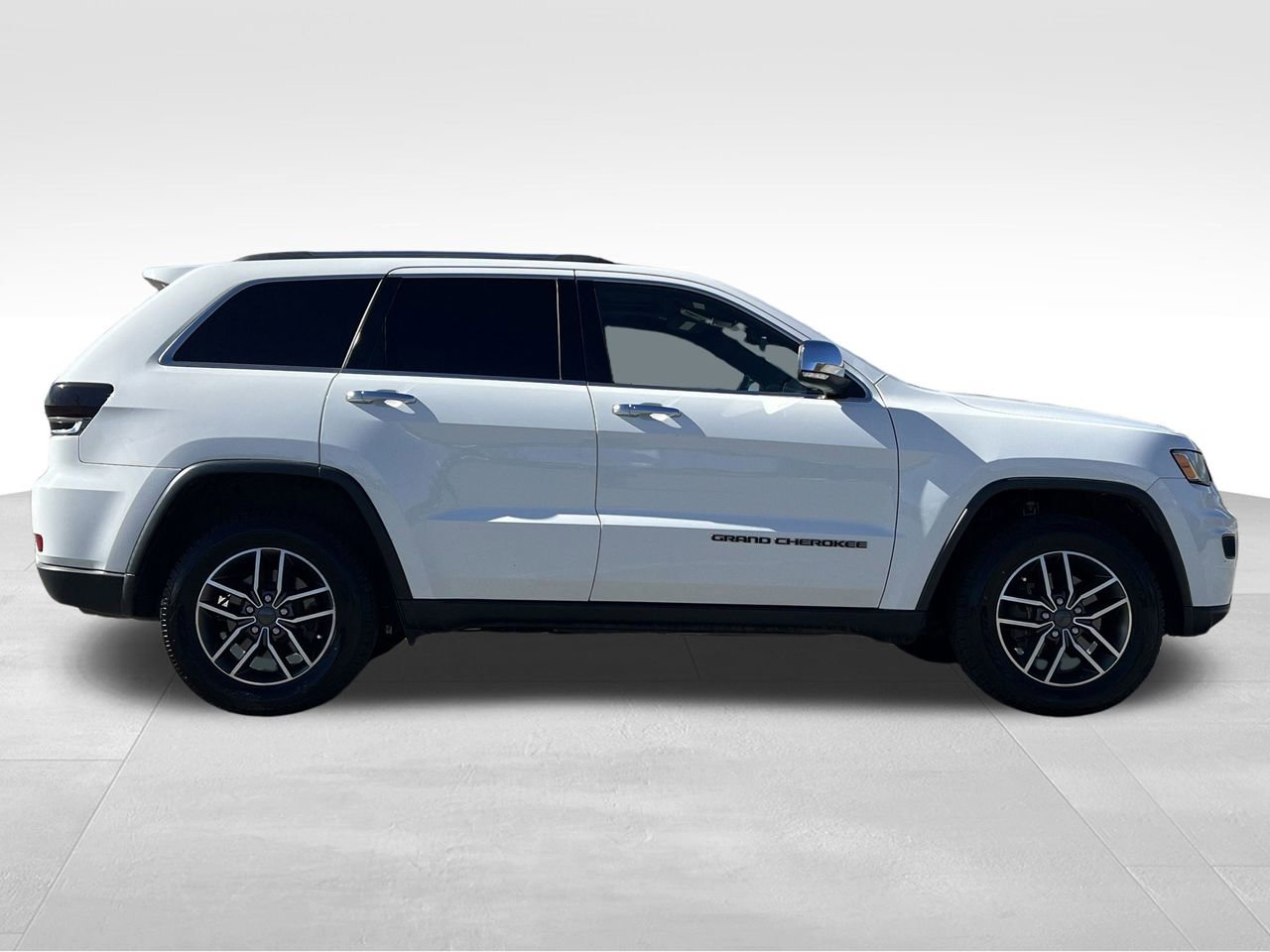 Used 2020 Jeep Grand Cherokee Limited image 33