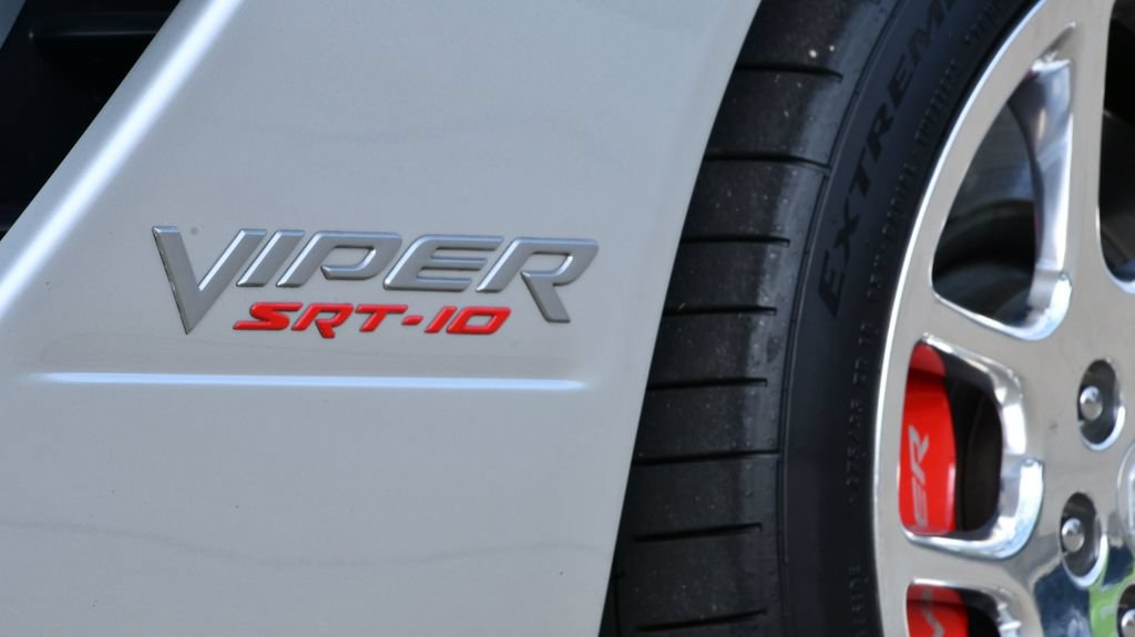 Used 2005 Dodge Viper SRT-10 w/ Mamba Edition Group RWD image 45