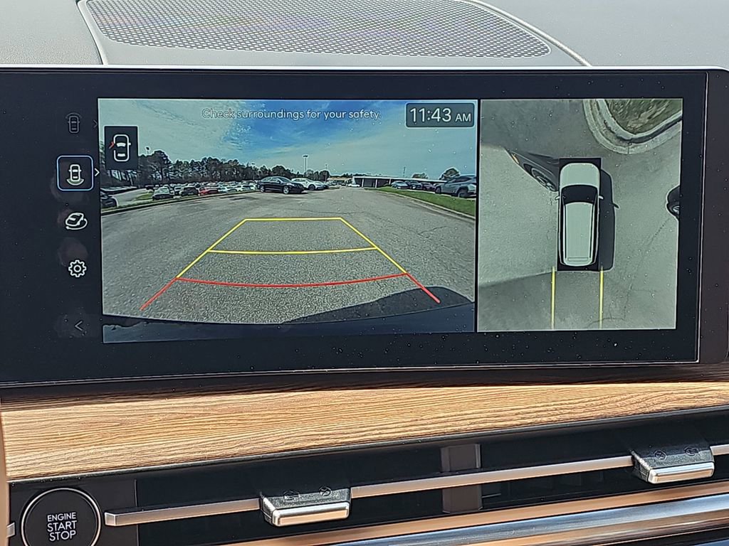 Used 2025 Hyundai Santa Fe Limited image 23