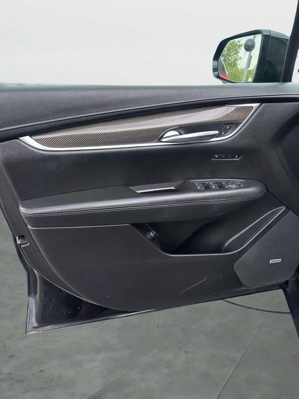 Used 2020 Cadillac XT5 Sportv AWD/4WD image 18