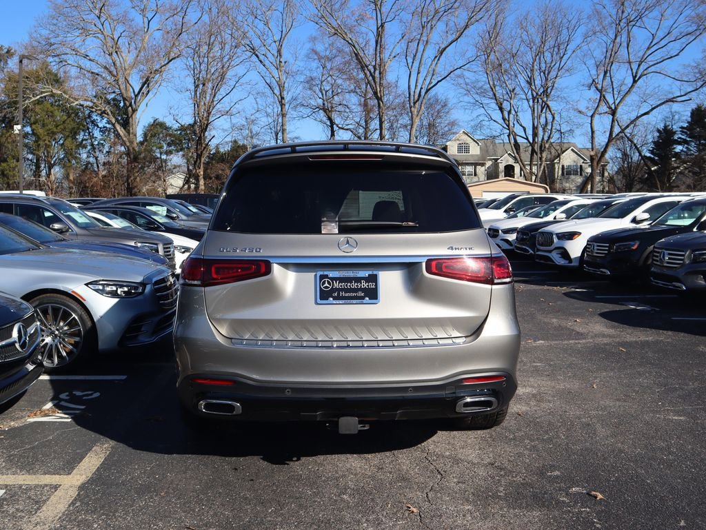 Used 2023 Mercedes-Benz GLS 450 4MATIC image 4