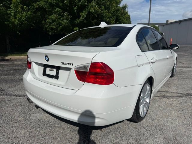 Used 2006 BMW 325i Sedan RWD image 4