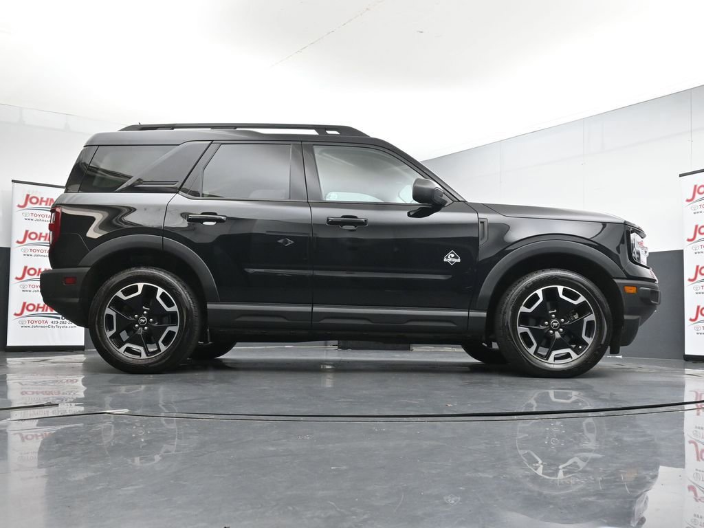 Used 2023 Ford Bronco Sport Outer Banks w/ Tech Package image 44