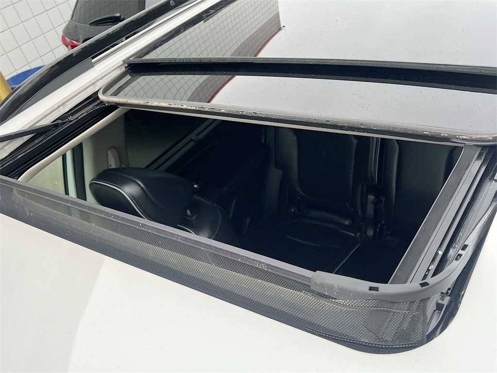 Used 2023 Honda Pilot Elite image 23