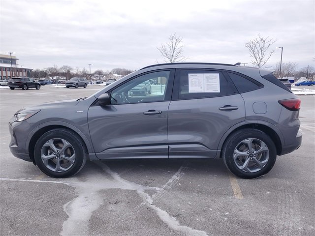 Used 2023 Ford Escape ST-Line w/ Tech Pack #1 image 4