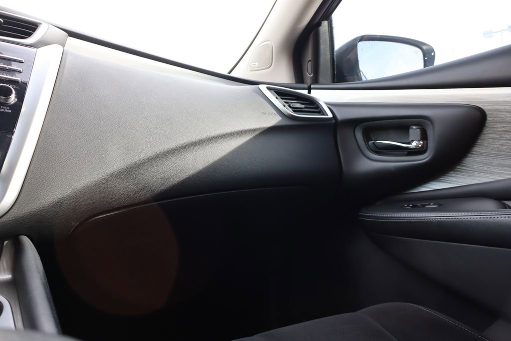 Used 2017 Nissan Murano SV w/ Premium Plus Package image 43