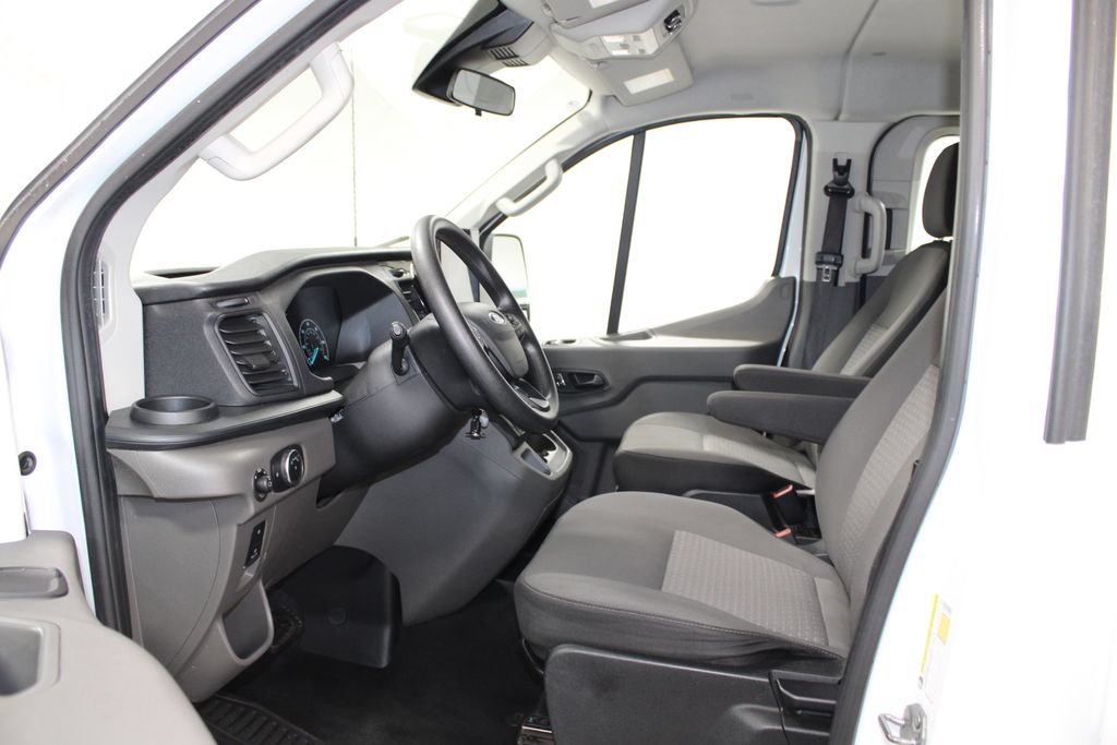 Used 2024 Ford Transit 350 XLT RWD image 21