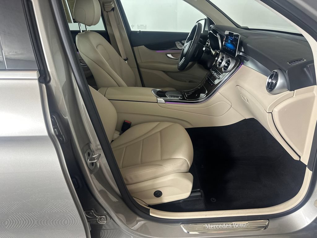 Certified 2022 Mercedes-Benz GLC 300 image 14