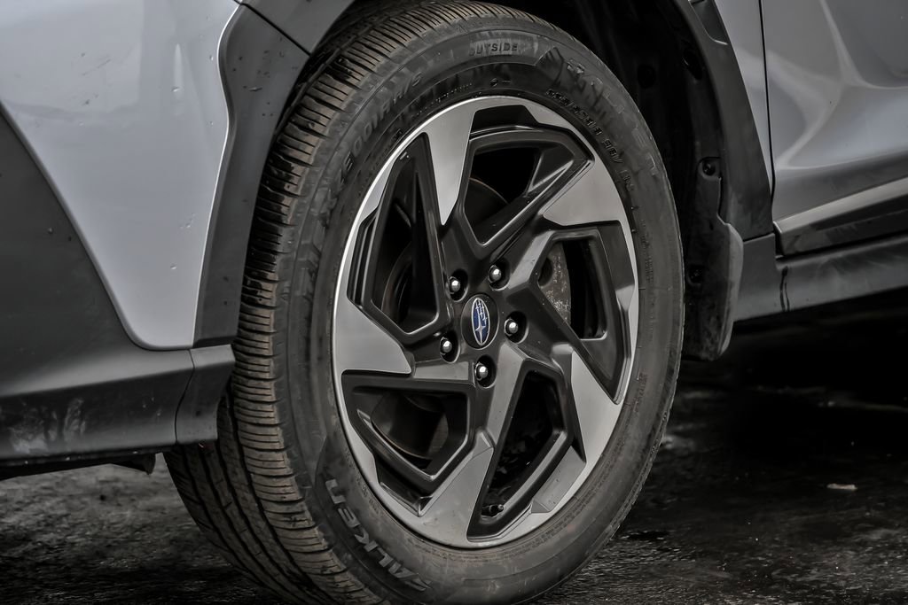 Used 2024 Subaru Crosstrek 2.5i Limited w/ Crosstrek Mirror Package AWD/4WD image 4