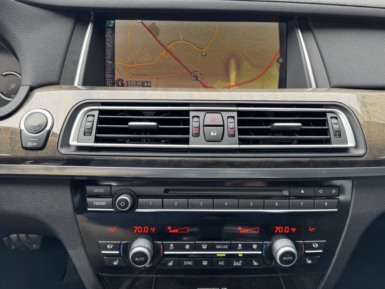 Used 2015 BMW 740i 740i 4dr Sedan w/ Executive Package RWD image 12