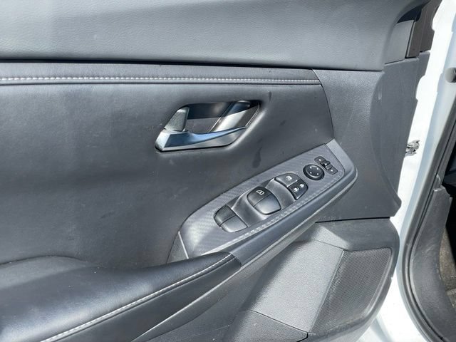 Certified 2023 Nissan Sentra SV w/ All-Weather Package FWD image 11