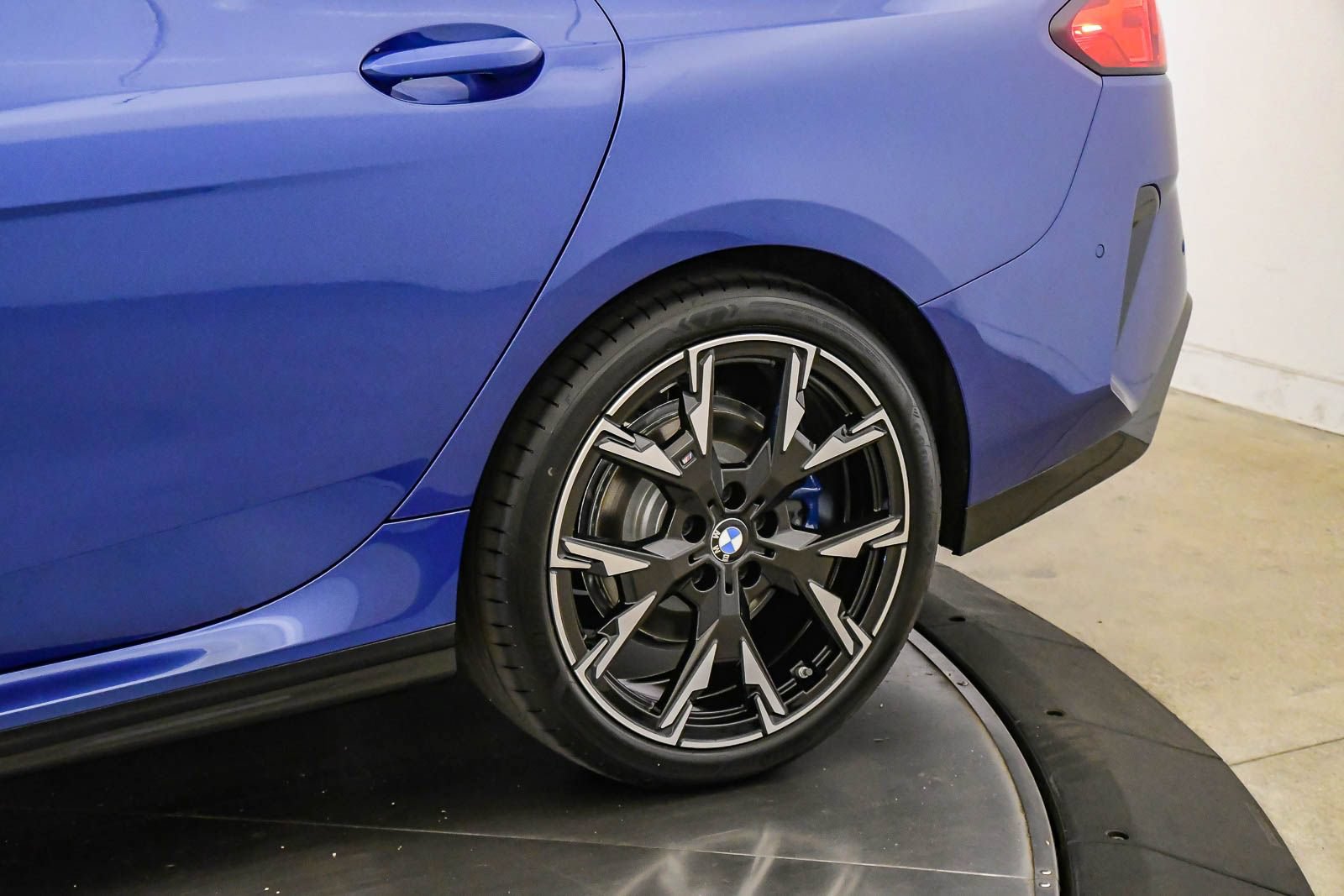 Used 2026 BMW 228i w/ Premium Package FWD image 11