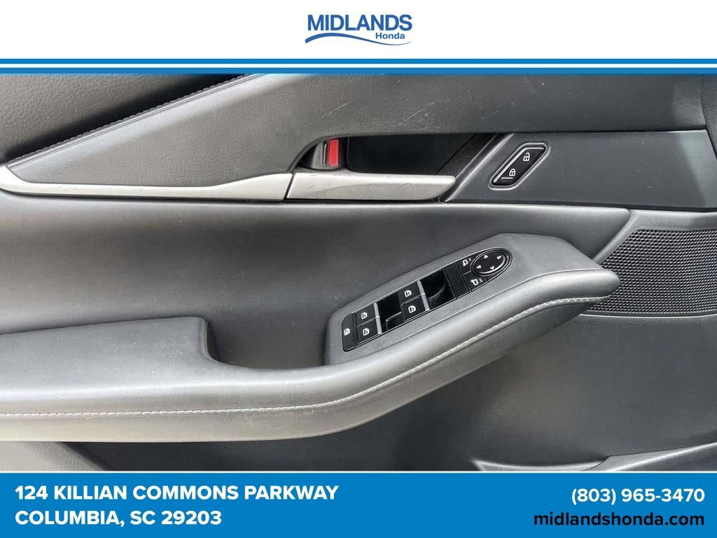 Used 2021 MAZDA CX-30 FWD 2.5 S w/ Select Package image 18