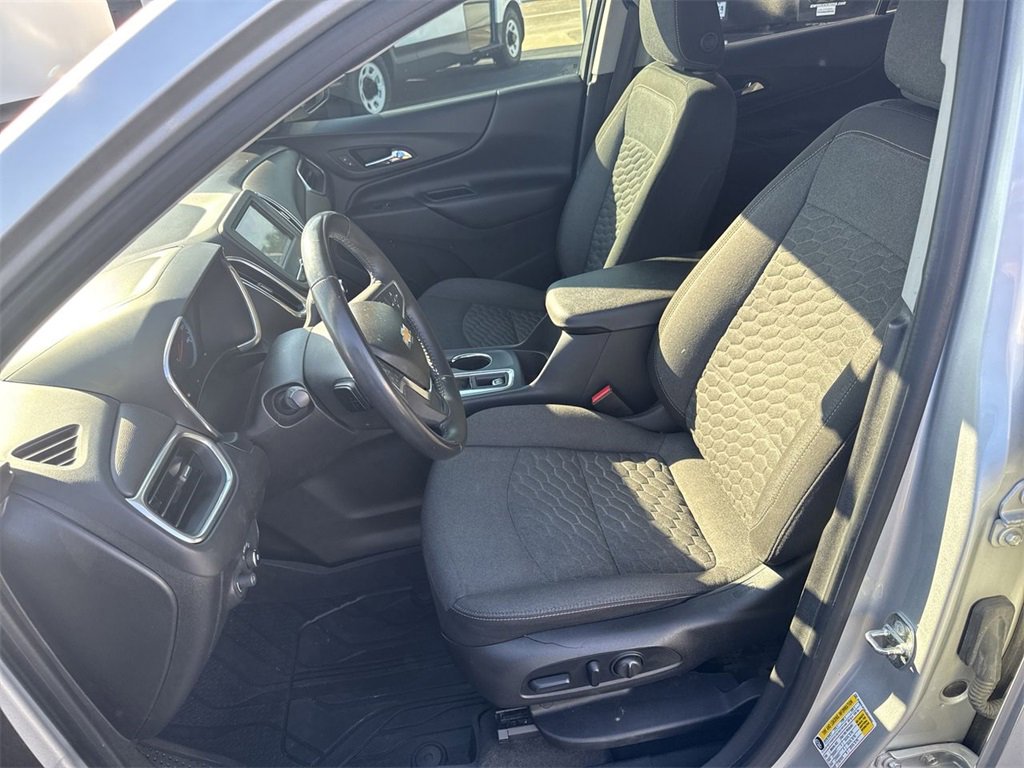 Certified 2018 Chevrolet Equinox LT image 18