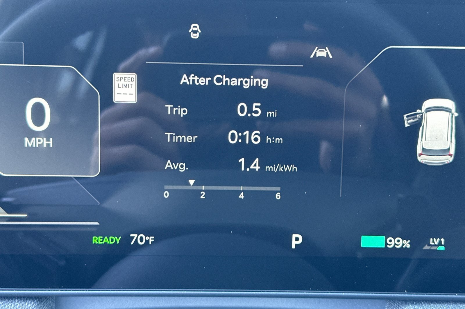 New 2027 Kia EV3 Wind FWD image 25