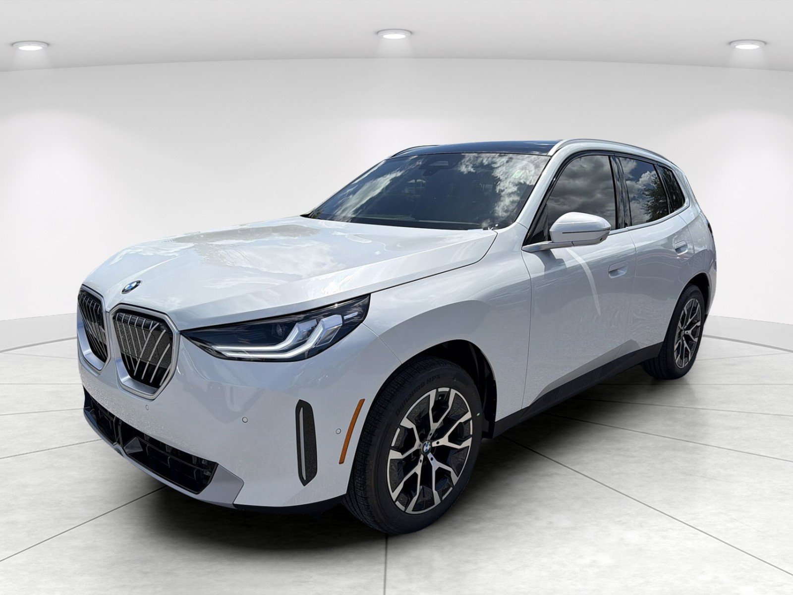 New 2026 BMW X3 xDrive30i w/ Premium Package AWD/4WD image 8