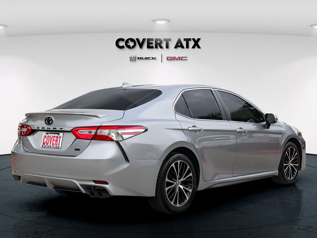 Used 2020 Toyota Camry SE FWD image 7