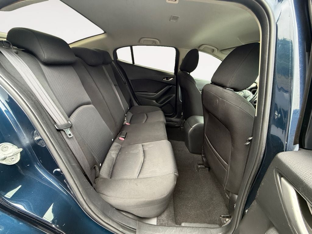 Used 2015 MAZDA MAZDA3 i Sport FWD image 22