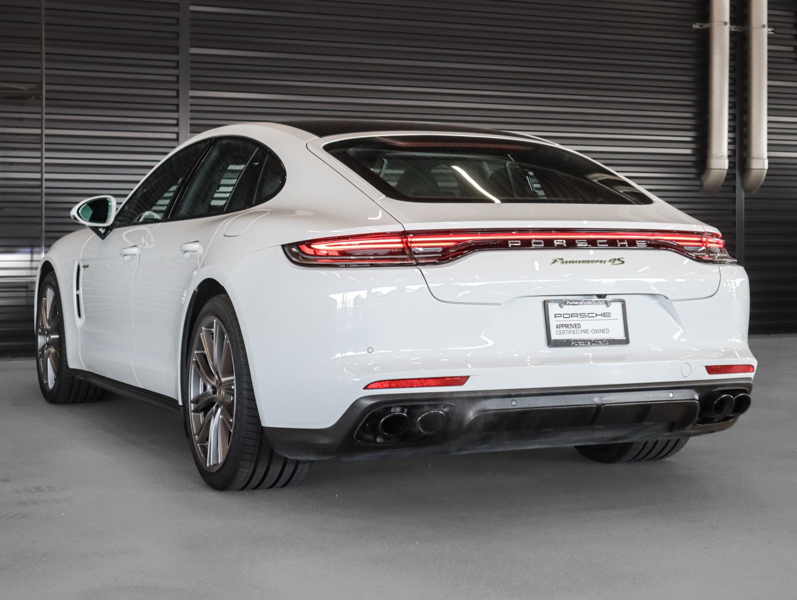 Certified 2023 Porsche Panamera 4S AWD/4WD image 3