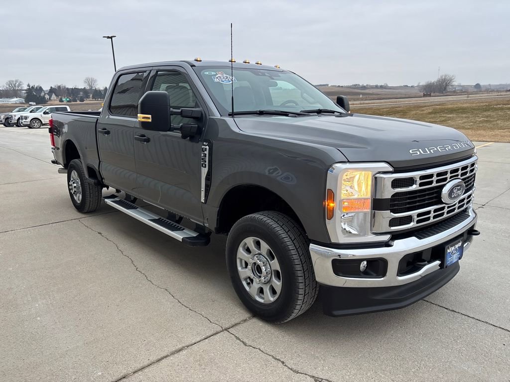 Used 2024 Ford F350 XLT w/ 360-Degree Camera Package image 3
