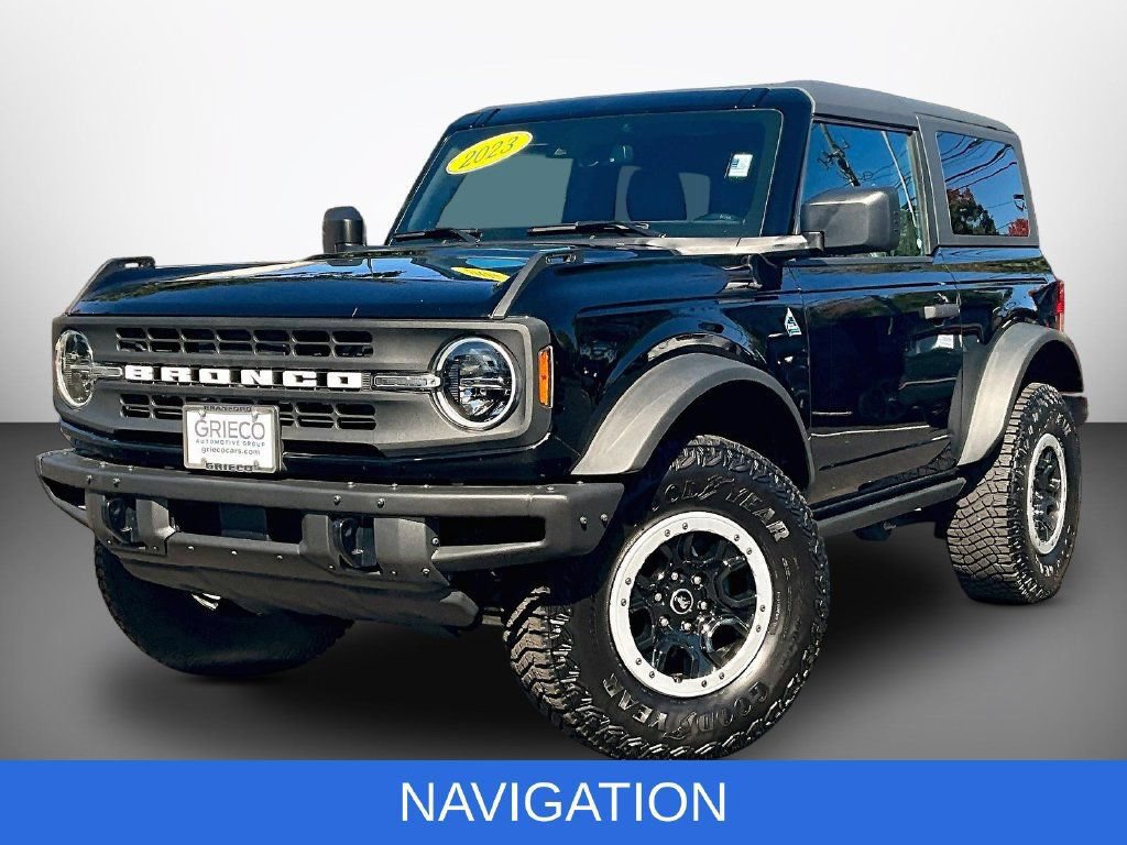Used 2023 Ford Bronco Black Diamond w/ Sasquatch Package AWD/4WD image 3