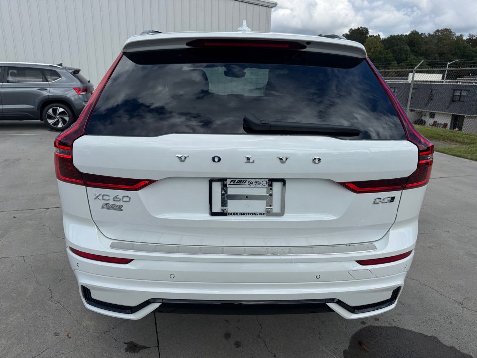 New 2026 Volvo XC60 B5 Plus w/ Protection Package Premier image 14