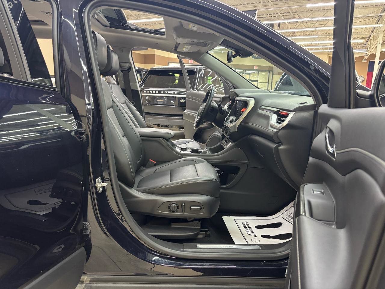 Used 2021 GMC Acadia SLT w/ Elevation Edition FWD image 15