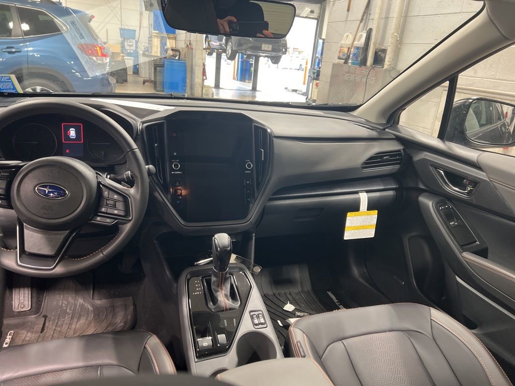 Certified 2025 Subaru Crosstrek 2.5i Limited AWD/4WD image 14