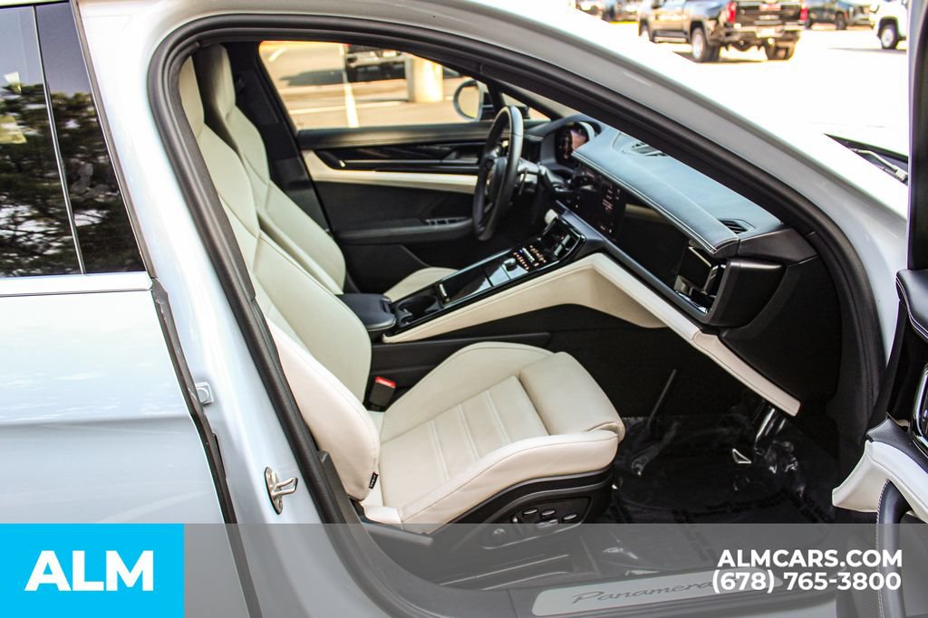 Used 2024 Porsche Panamera 4 w/ Premium Package AWD/4WD image 21