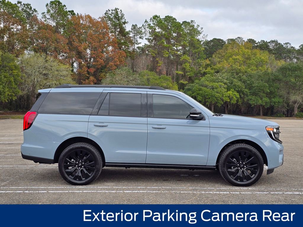 New 2025 Ford Expedition Platinum w/ Stealth Appearance Package image 9