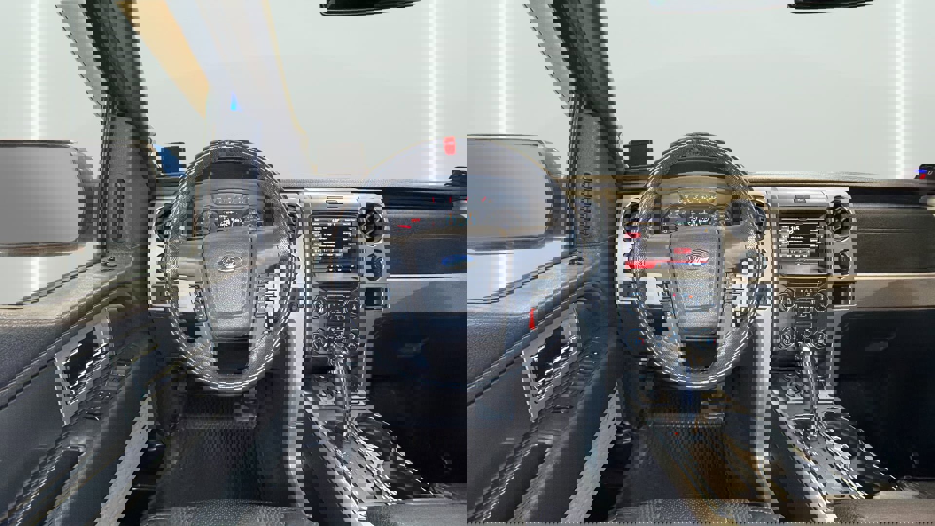 Used 2013 Ford F150 Raptor w/ Luxury Equipment Group image 20