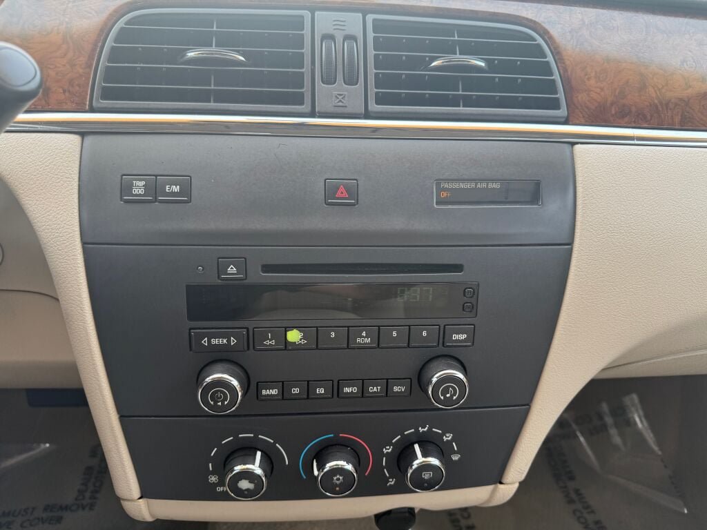 Used 2005 Buick LaCrosse CX FWD image 16