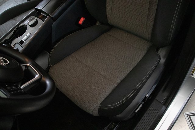 Used 2022 Nissan Rogue SV image 25