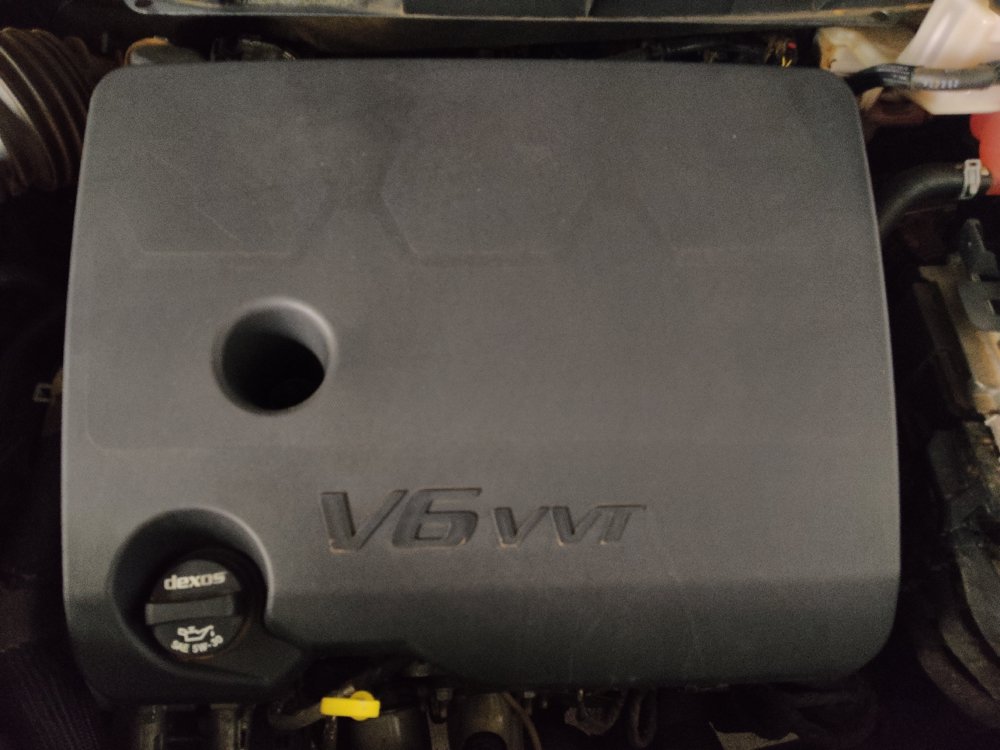 Used 2023 Chevrolet Traverse LS FWD image 30