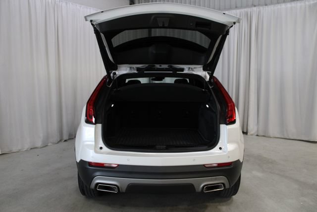 Used 2023 Cadillac XT4 Premium Luxury w/ Cold Weather Package FWD image 35