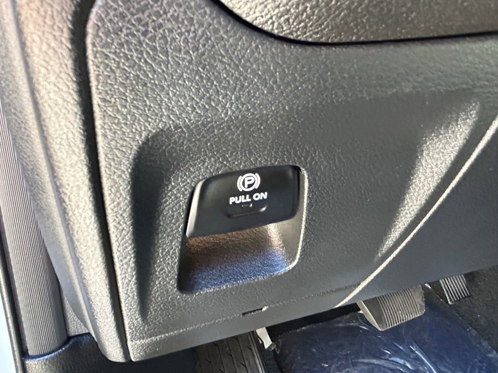 Certified 2025 RAM 1500 Big Horn image 31