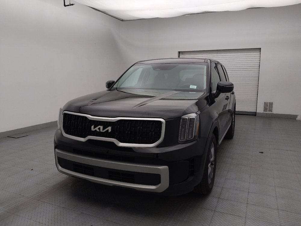 Used 2023 Kia Telluride LX FWD image 15