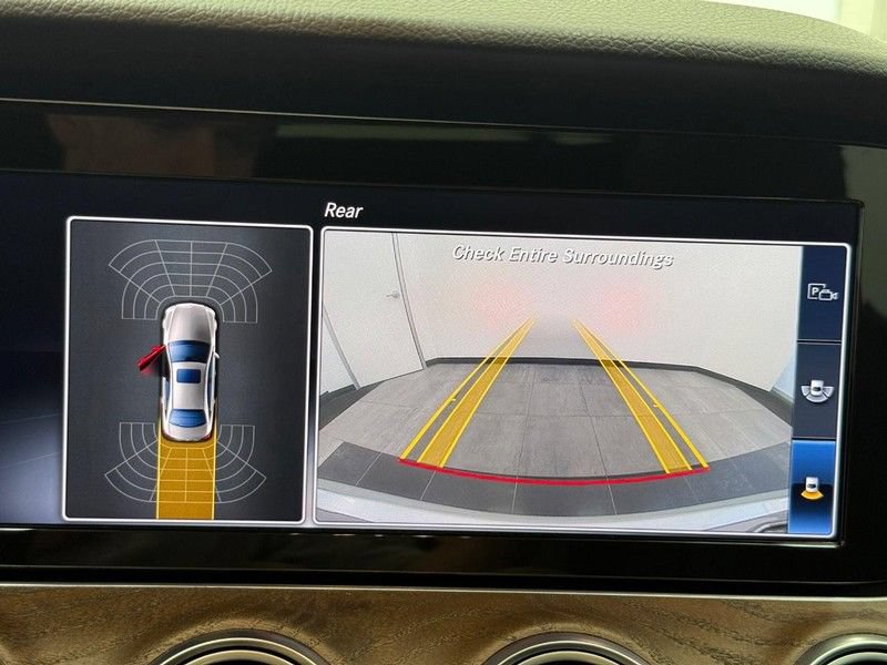 Used 2018 Mercedes-Benz E 400 4MATIC Sedan image 17