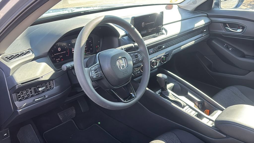 Used 2025 Honda Accord SE image 26