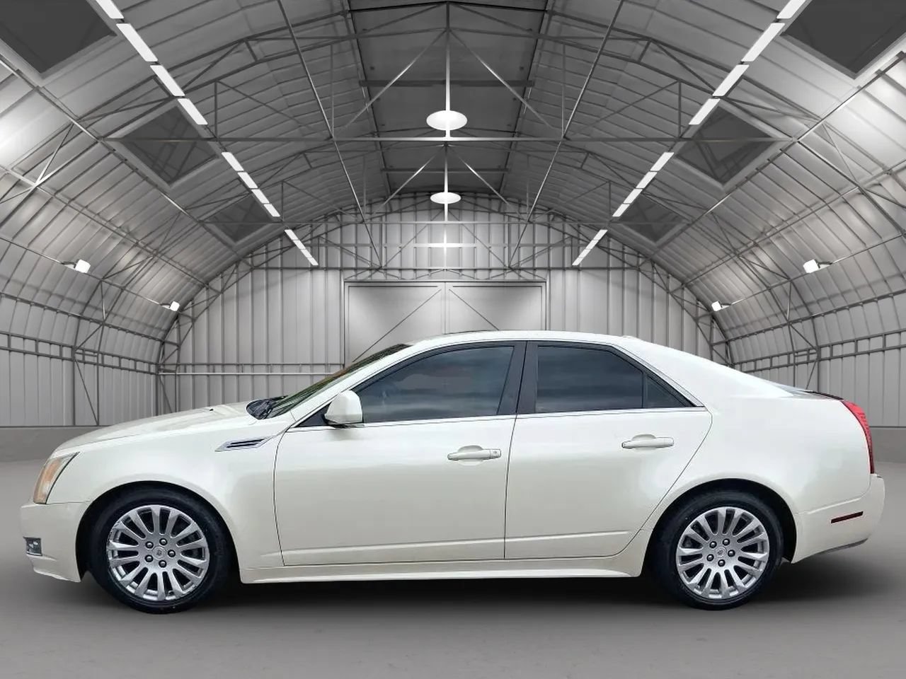 Used 2010 Cadillac CTS Performance w/ Performance Luxury Package RWD image 4
