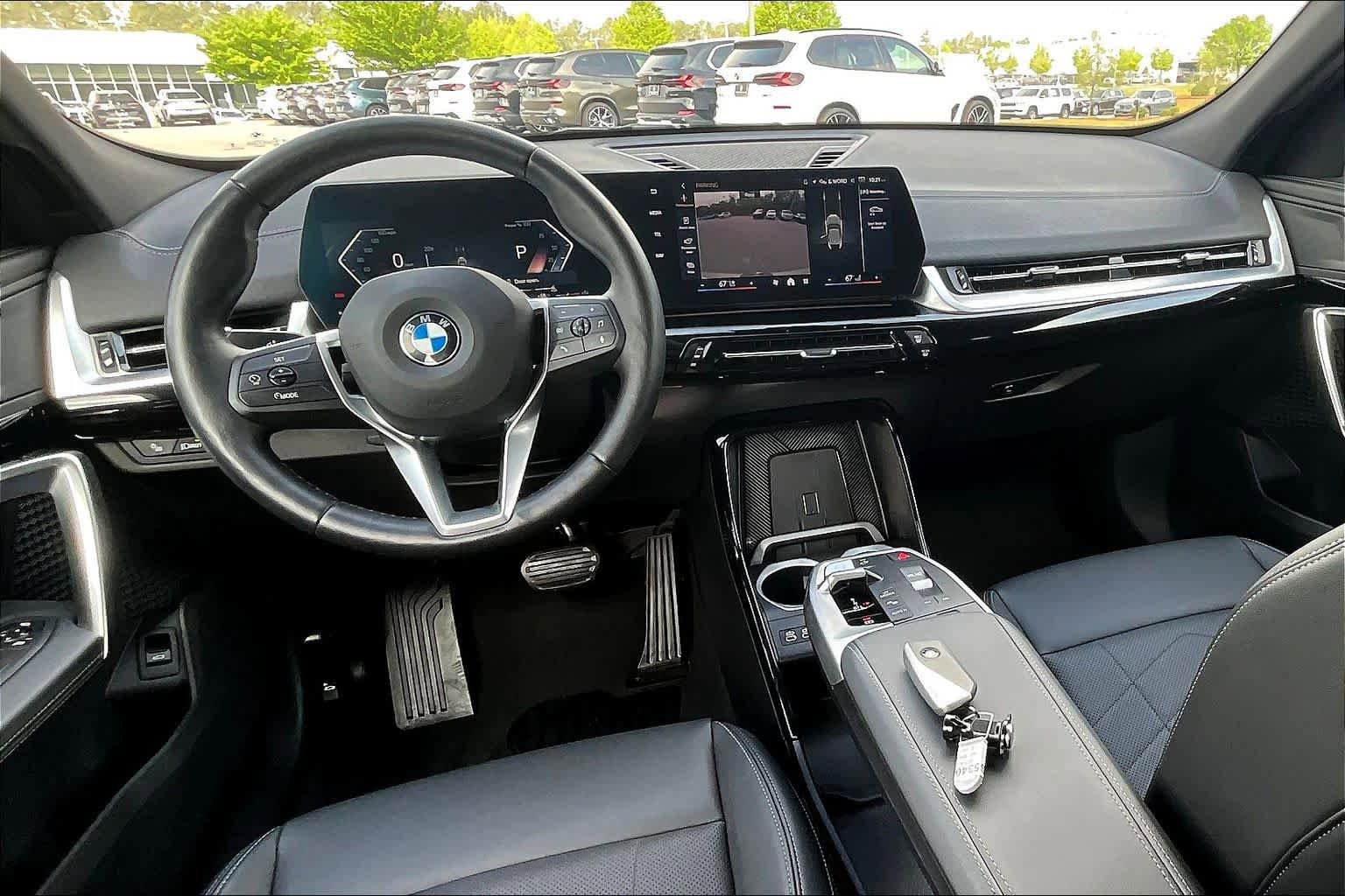 Certified 2025 BMW X2 xDrive28i image 15