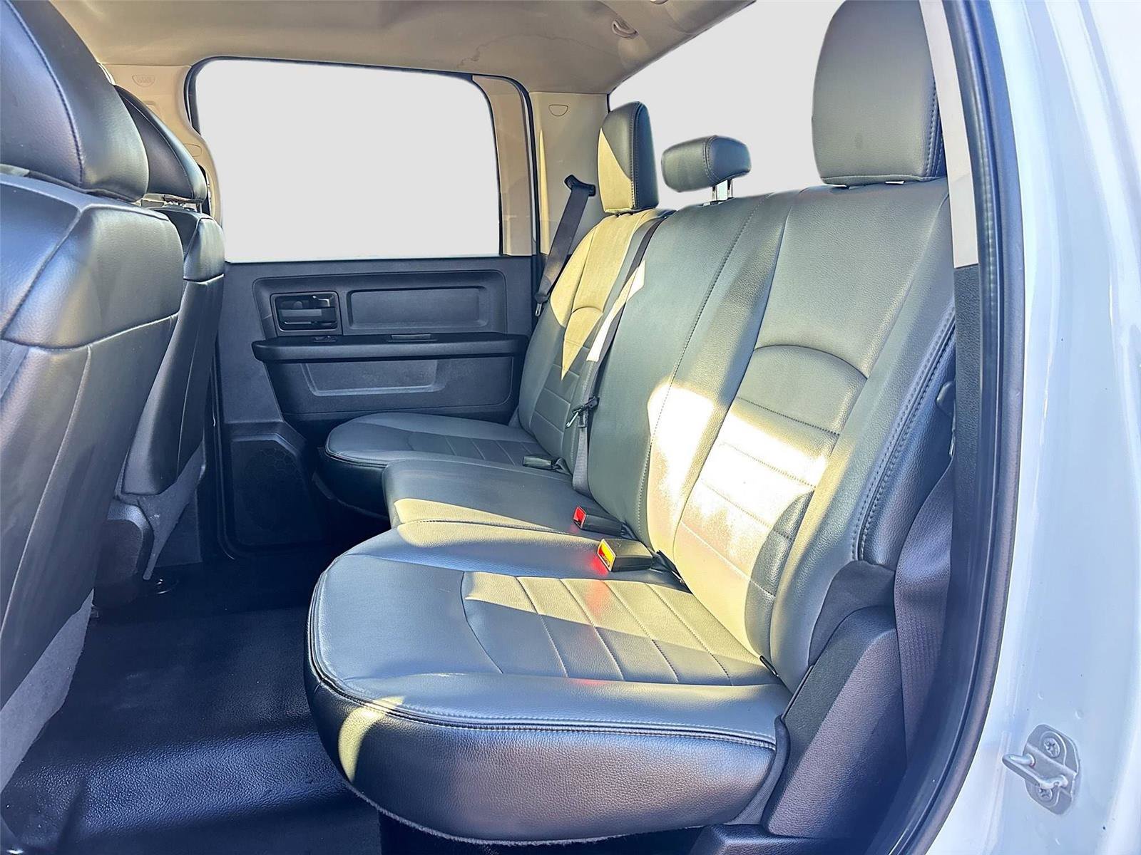 Used 2022 RAM 1500 Tradesman w/ Chrome Appearance Group image 25