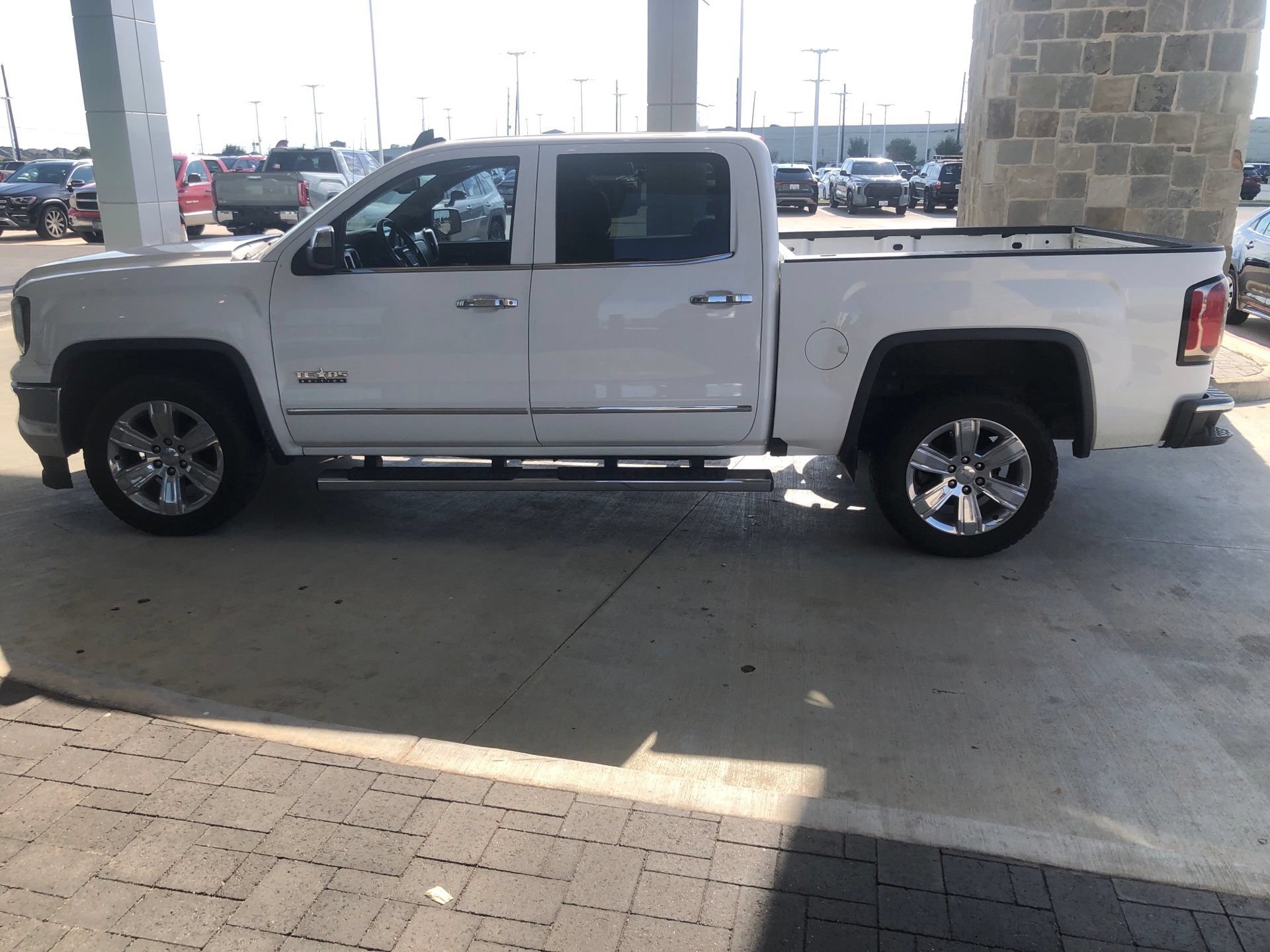 Used 2018 GMC Sierra 1500 SLT RWD image 6