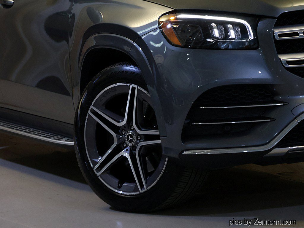 Used 2023 Mercedes-Benz GLS 450 4MATIC image 3