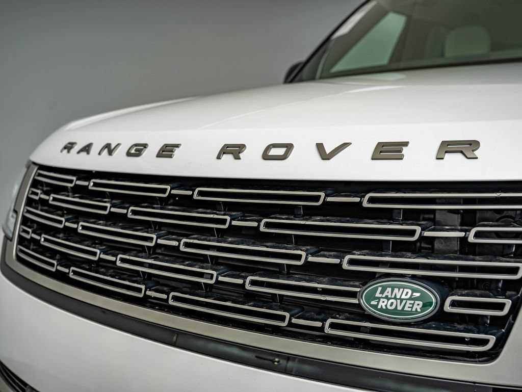 New 2026 Land Rover Range Rover SE AWD/4WD image 12