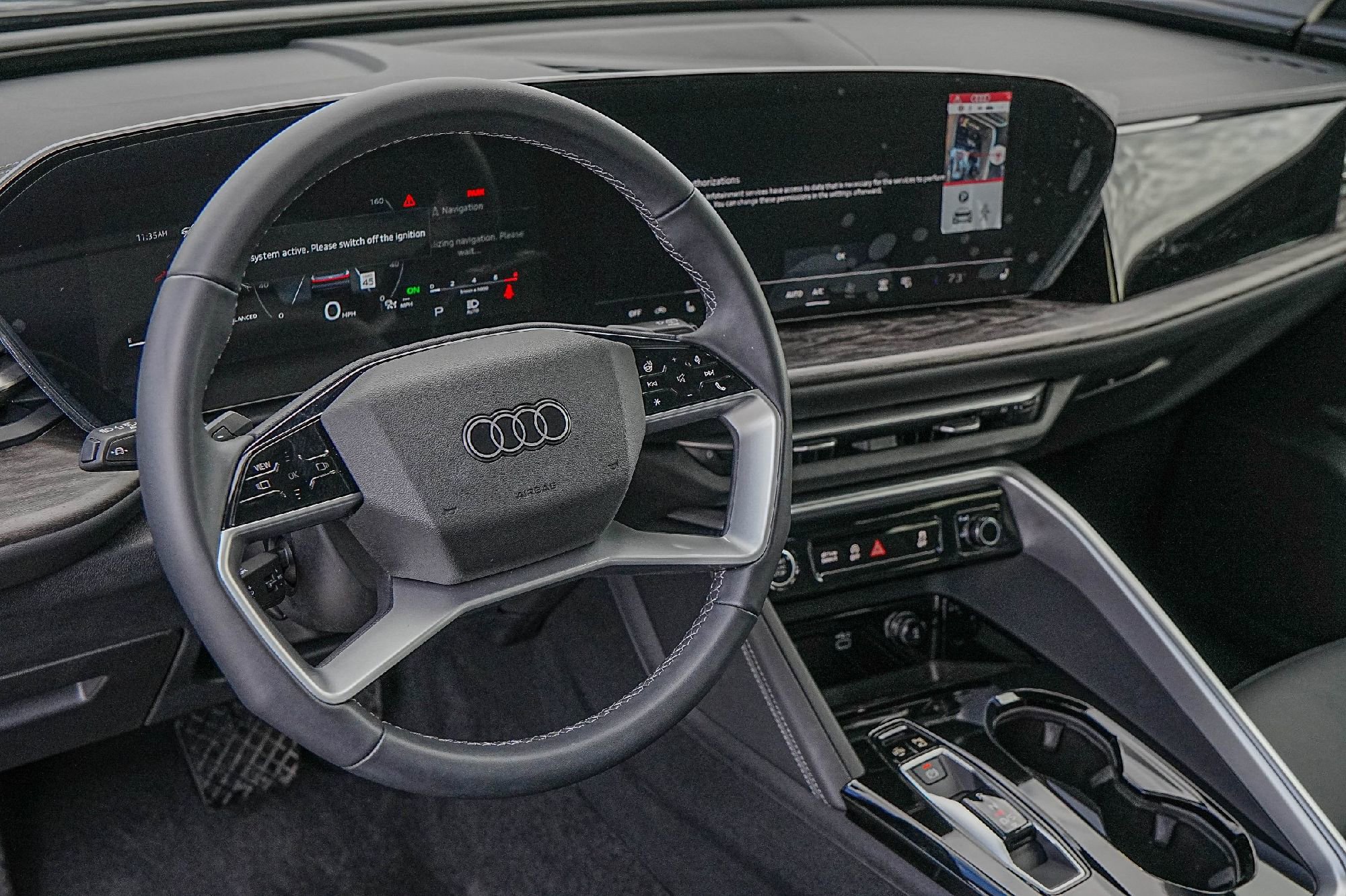 Certified 2025 Audi Q5 Premium w/ Convenience Package image 7