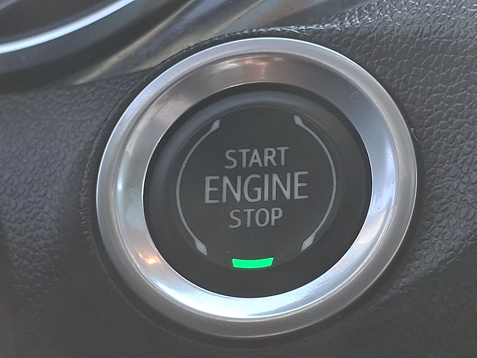 Used 2021 Buick Encore GX Essence w/ Advanced Technology Package AWD/4WD image 25